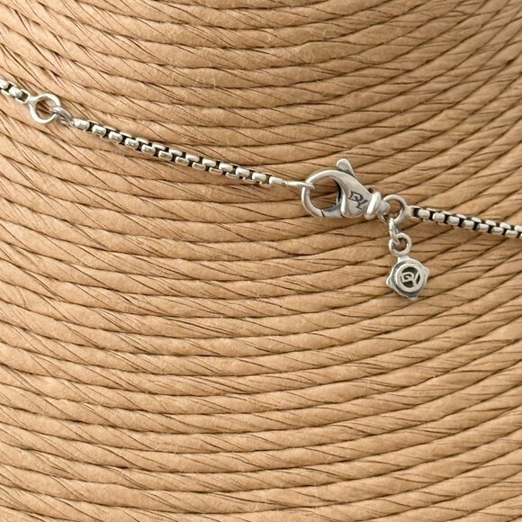 David Yurman Men's Shark Tooth Amulet with 25''-26" Box Chain in Sterling Silver - Picture 2 of 3